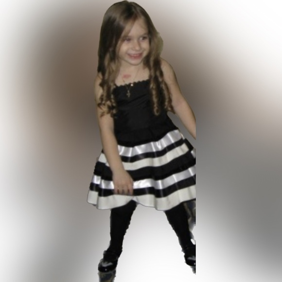 Alice & Olivia Toddler Girls Kids Holiday Silk Dress Size 4 (4T) EUC - Picture 3 of 13